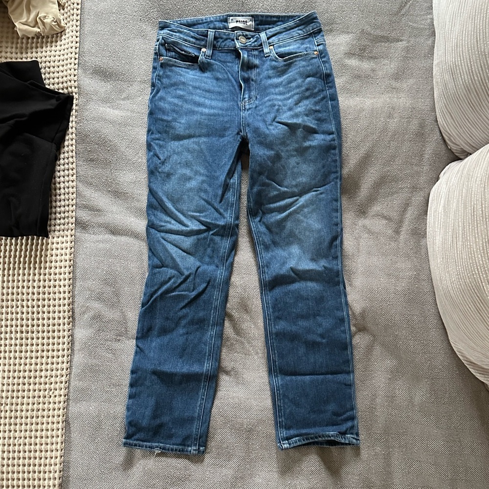PAIGE Cindy Crop Jeans - Picture 10 of 10